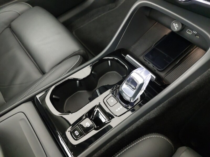 Used Volvo XC40 2024 for sale - 77492231: Photo 10