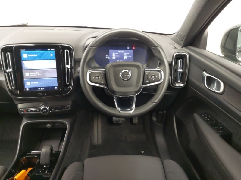 Used Volvo XC40 2023 for sale - 77923440: Photo 7