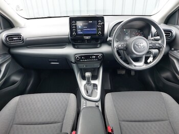 Used Toyota Yaris 2020 for sale - 78490719: Photo