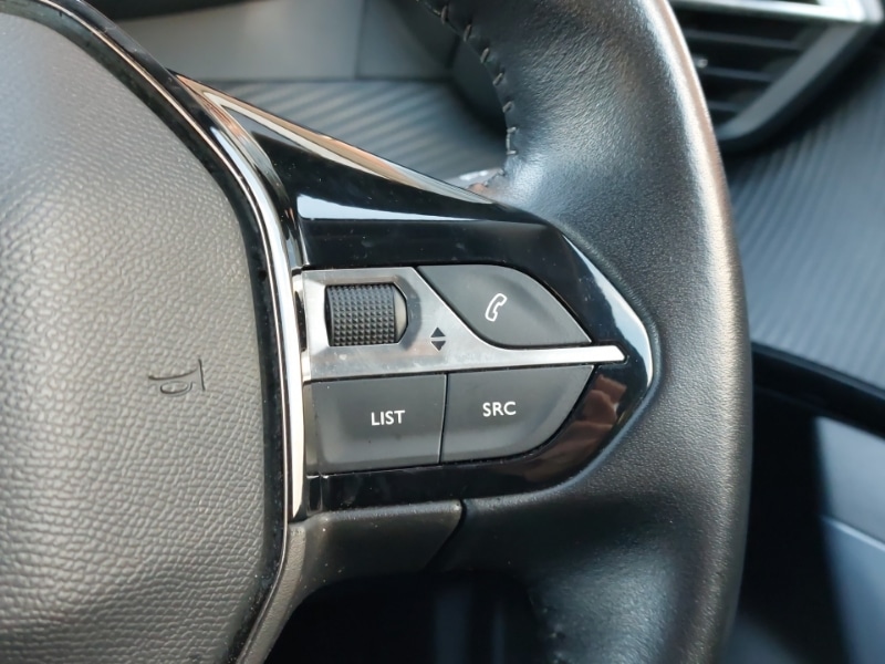 Used Peugeot 2008 2020 for sale - 77206280: Photo 10