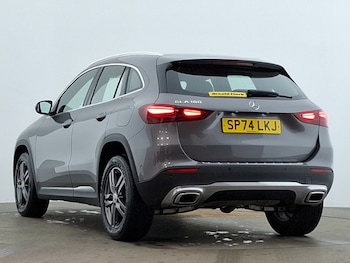 Used Mercedes-Benz GLA 2024 for sale - 77518921: Photo