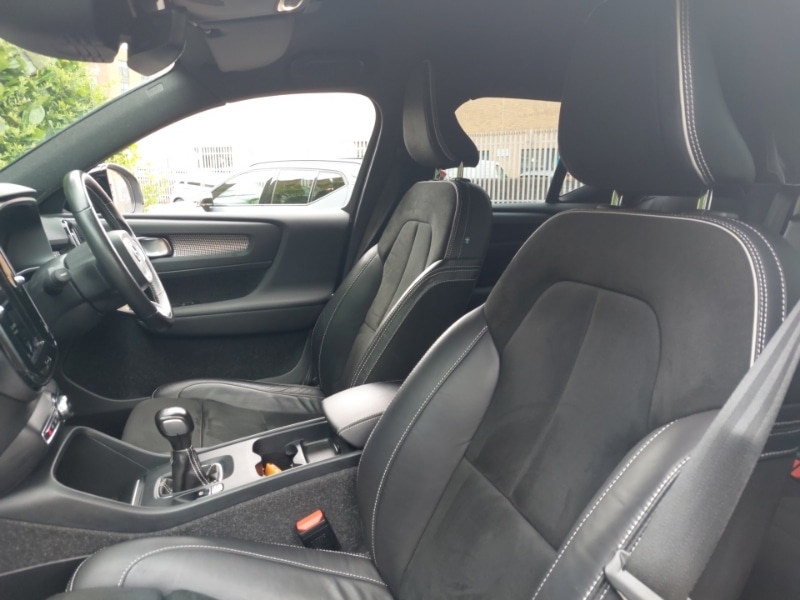 Used Volvo XC40 2021 for sale - 76051333: Photo 5