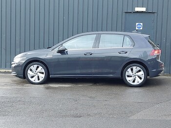 Used Volkswagen Golf 2022 for sale - 77371486: Photo