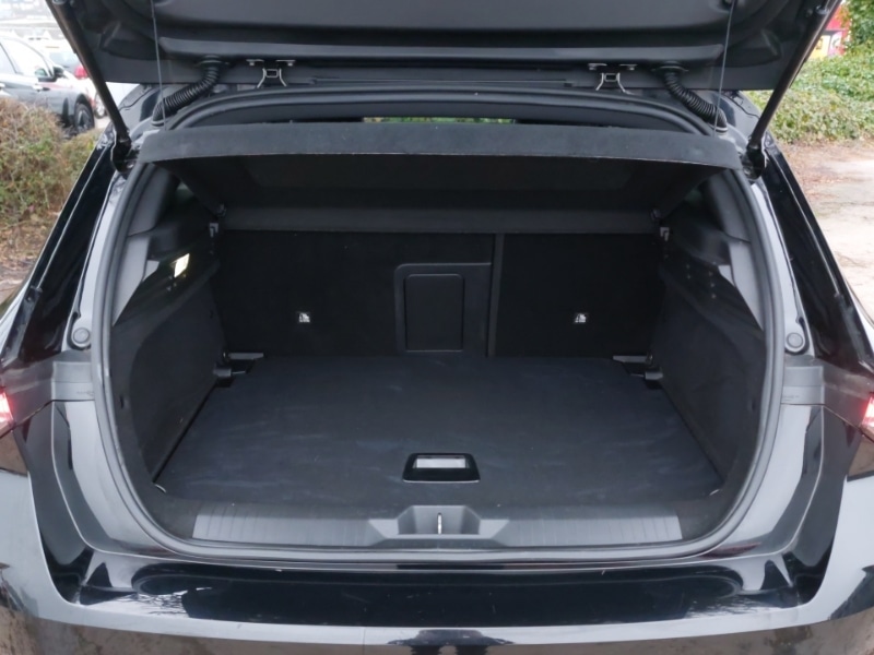 Used Vauxhall Astra 2022 for sale - 77509588: Photo 8