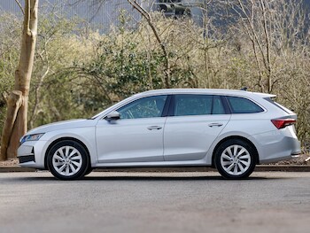 Used Skoda Octavia 2024 for sale - 78057402: Photo