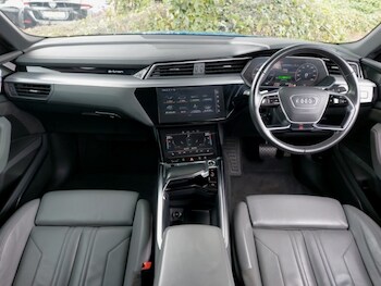 Used Audi e-tron 2021 for sale - 77752492: Photo
