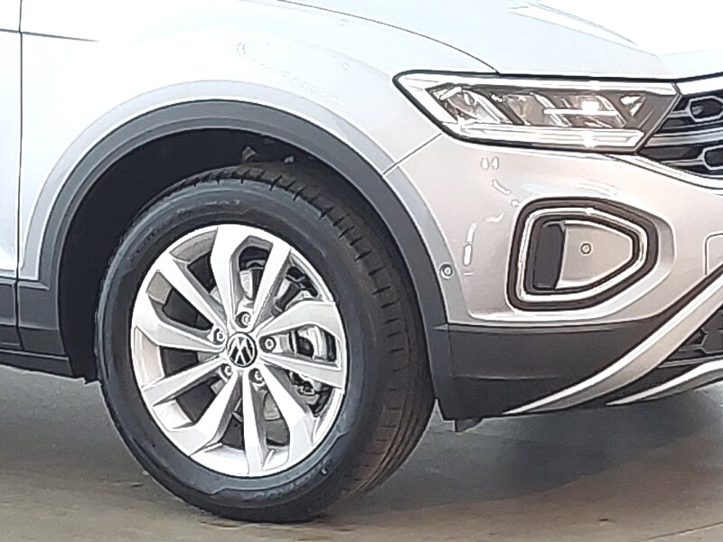 Used Volkswagen T-Roc 2025 for sale - 77732145: Photo 9