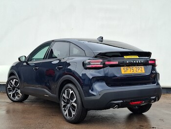 Used Citroen C4 2025 for sale - 76451391: Photo