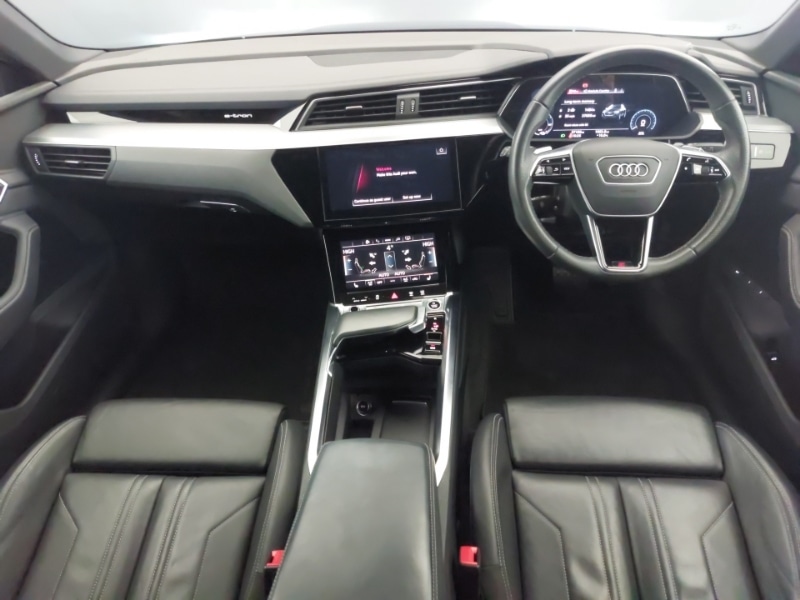 Used Audi e-tron 2022 for sale - 77611347: Photo 2