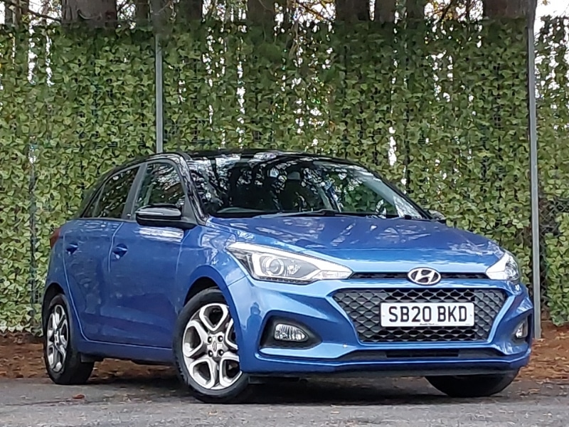 Used Hyundai i20 2020 for sale - 76560807: Photo 1