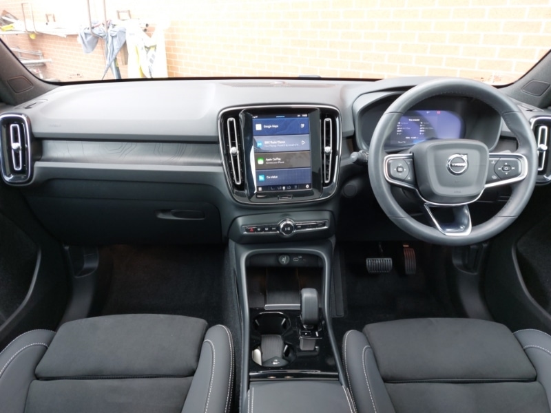 Used Volvo C40 2023 for sale - 76051394: Photo 2