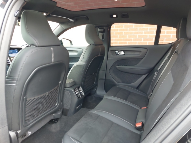 Used Volvo C40 2023 for sale - 76051394: Photo 6