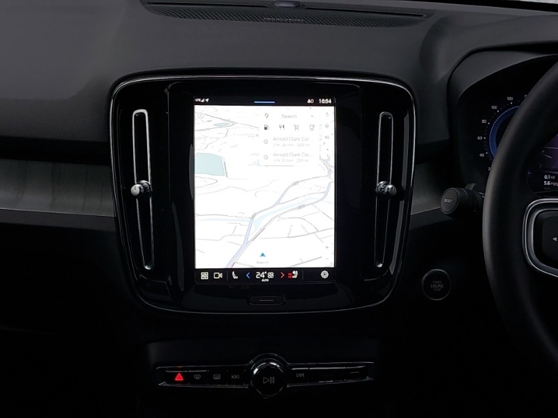 Used Volvo XC40 2024 for sale - 76497995: Photo 10