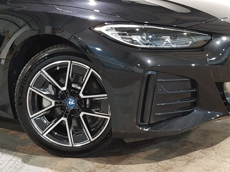 Used BMW i4 2022 for sale - 77536953: Photo 9