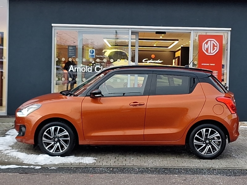 Used Suzuki Swift 2021 for sale - 76709151: Photo 4