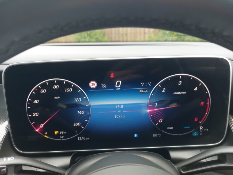 Used Mercedes-Benz GLC 2024 for sale - 76838496: Photo 11