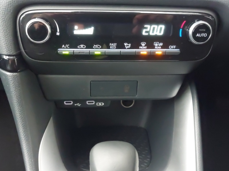 Used Mazda Mazda2 HYBRID 2024 for sale - 77265987: Photo 11