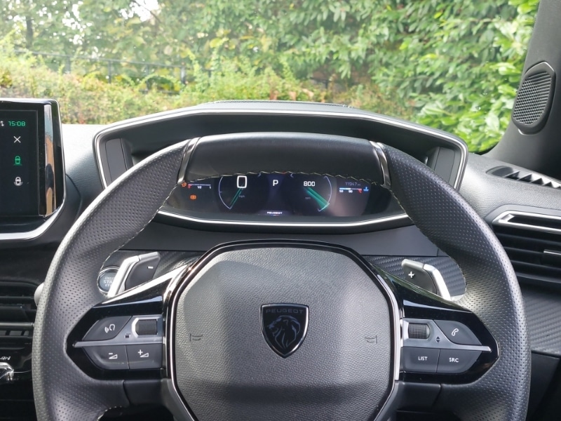 Used Peugeot 2008 2024 for sale - 76387600: Photo 10