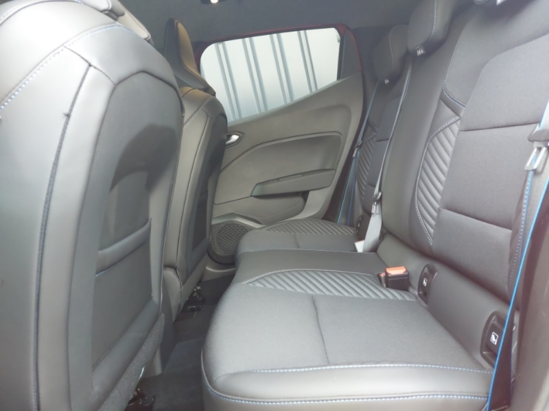 Used Renault Clio 2024 for sale - 77752281: Photo 6