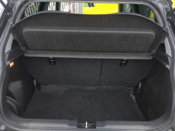 Used Suzuki Swift 2022 for sale - 76233250: Photo 8