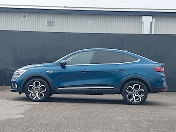 Used Renault Arkana 2023 for sale - 77912050: Photo