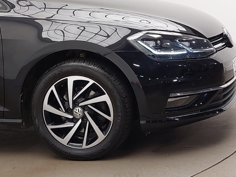 Used Volkswagen Golf 2020 for sale - 77956101: Photo 9