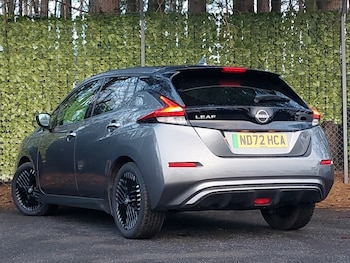 Used Nissan Leaf 2022 for sale - 77325528: Photo