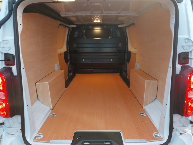 Used Vauxhall Vivaro 2024 for sale - 77142658: Photo 8