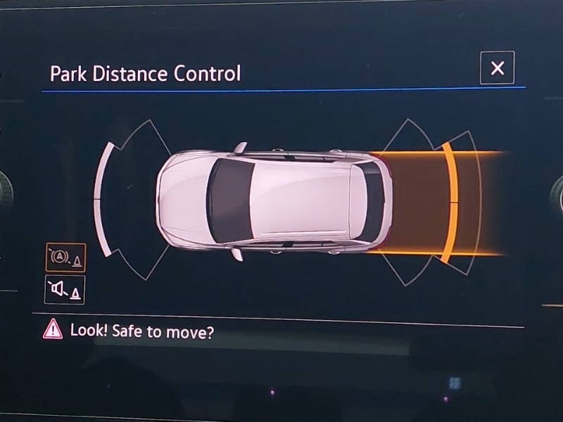 Used Volkswagen T-Roc 2024 for sale - 76619409: Photo 11