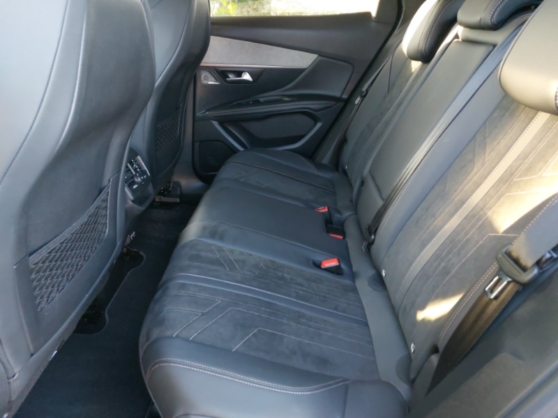 Used Peugeot 3008 2023 for sale - 76687897: Photo 6