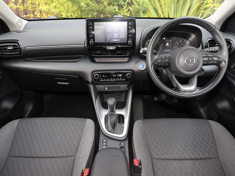 Used Mazda Mazda2 HYBRID 2023 for sale - 76578773: Photo 4