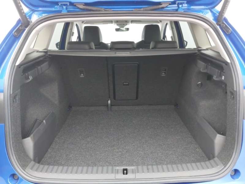 Used Skoda Enyaq 2025 for sale - 77889748: Photo 8