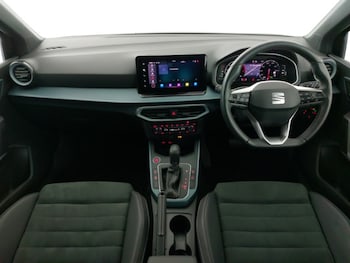 Used SEAT Arona 2024 for sale - 77142522: Photo