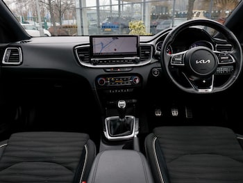 Used Kia Ceed 2022 for sale - 77126895: Photo