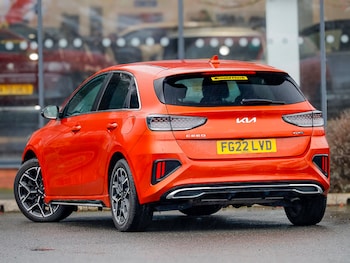 Used Kia Ceed 2022 for sale - 77126895: Photo