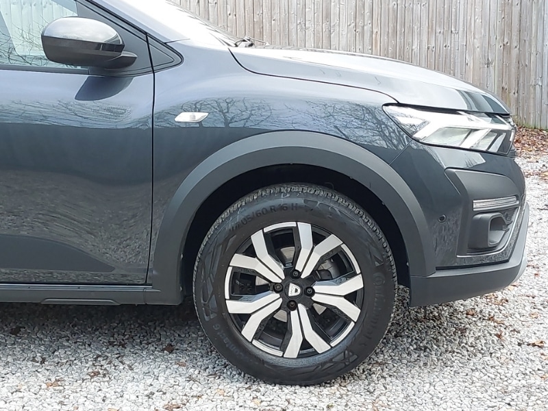 Used Dacia Sandero Stepway 2023 for sale - 76951992: Photo 12