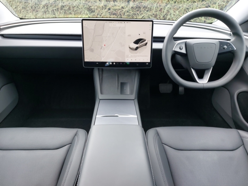 Used Tesla Model 3 2024 for sale - 76527518: Photo 2