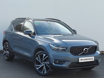 2022 - 2.0 B4P R DESIGN Pro 5dr Auto [7 speed]