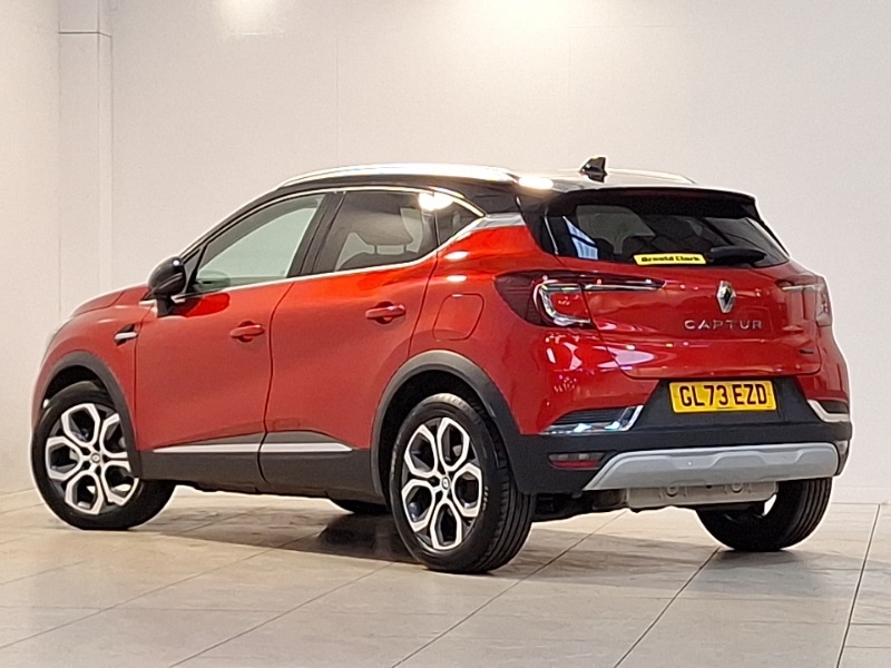 Used Renault Captur 2023 for sale - 77876177: Photo 3