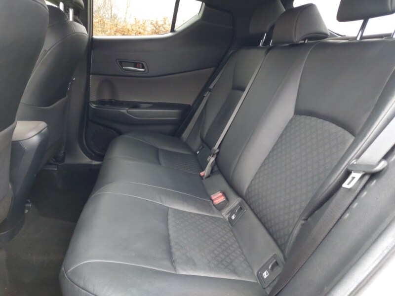 Used Toyota C-HR 2020 for sale - 77752471: Photo 6