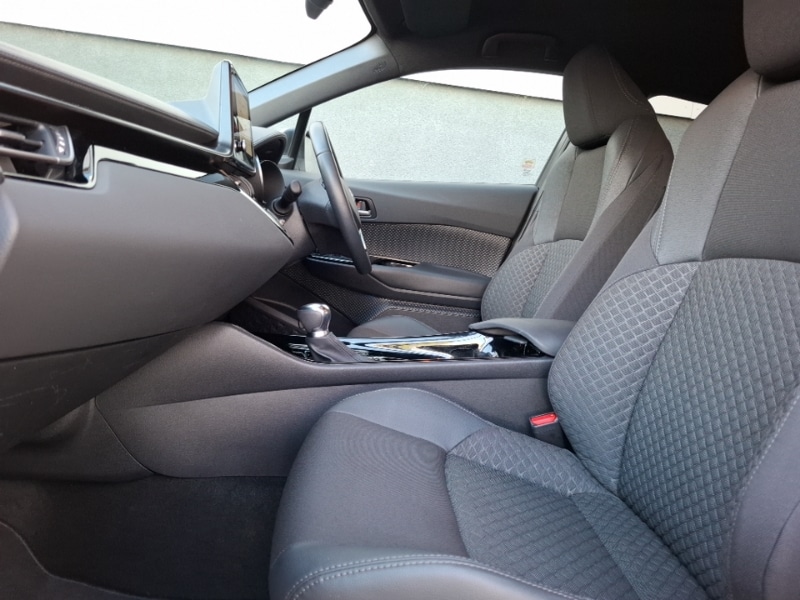 Used Toyota C-HR 2023 for sale - 77078880: Photo 5