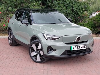 Volvo - XC40