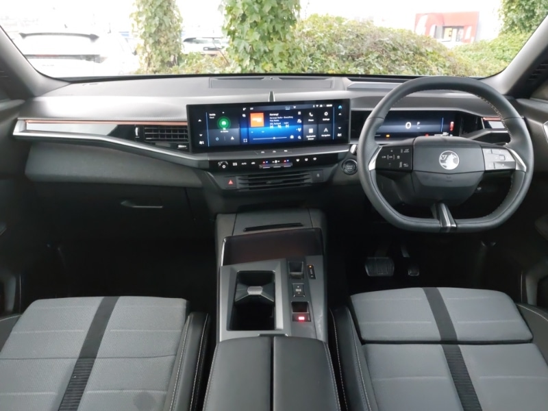 Used Vauxhall Grandland 2025 for sale - 76846154: Photo 2