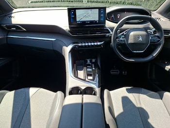Used Peugeot 3008 2023 for sale - 79569371: Photo