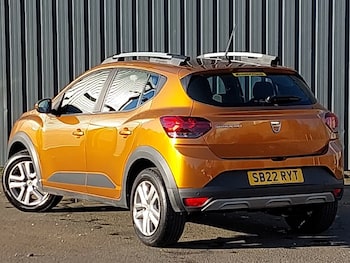 Used Dacia Sandero Stepway 2022 for sale - 76606640: Photo
