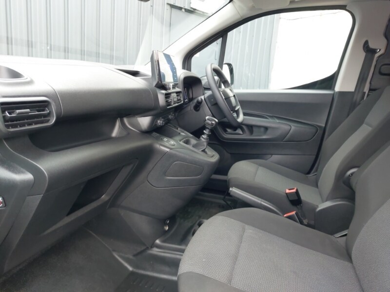 Used Vauxhall Combo 2024 for sale - 77702508: Photo 5