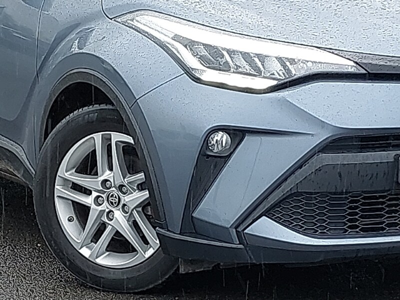 Used Toyota C-HR 2023 for sale - 77907189: Photo 9