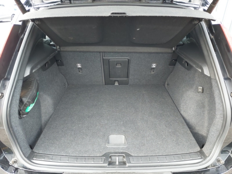 Used Volvo XC40 2021 for sale - 77338964: Photo 8