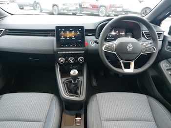 Used Renault Clio 2025 for sale - 77166346: Photo