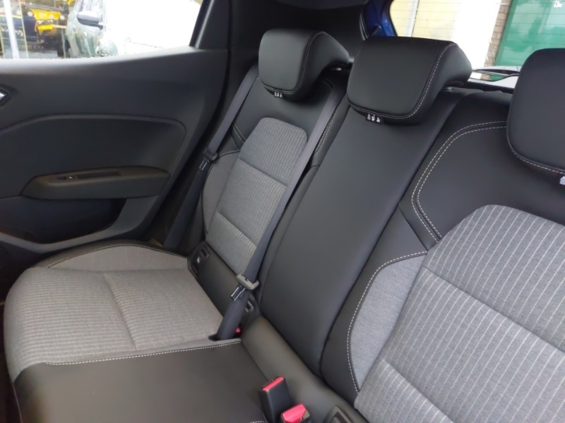 Used Renault Clio 2025 for sale - 77166346: Photo 6